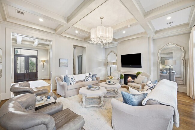 Building Photo - 3240 Bammel Ln