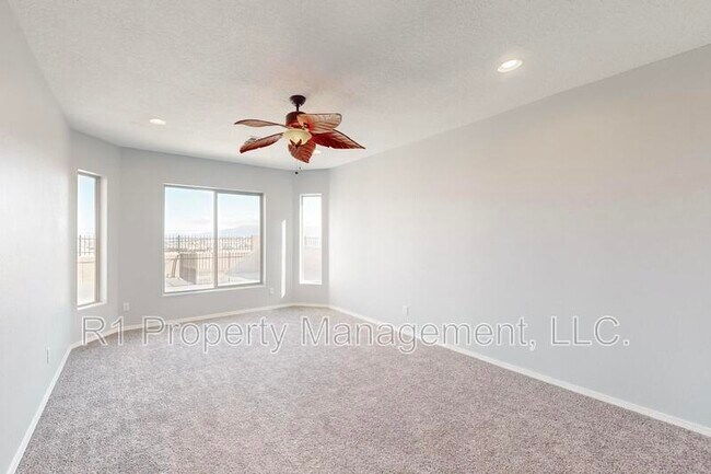 Building Photo - 6405 Kings Cyn Cv NE