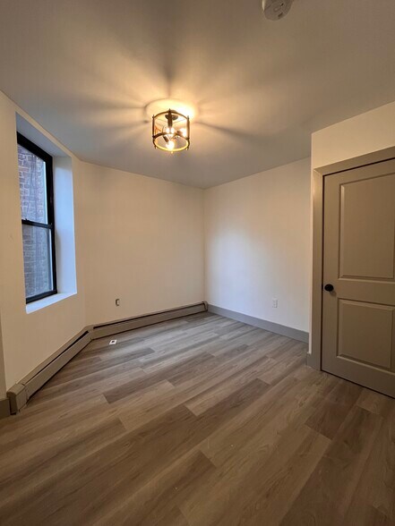 Building Photo - 145 Wilkinson Ave