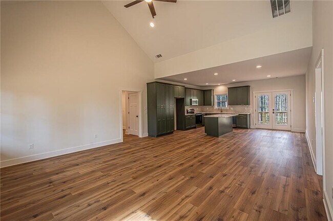 Building Photo - 635 Cane Creek Valley Rd