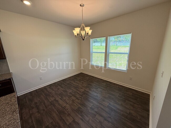 Building Photo - 5303 Becks Church Rd