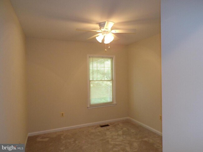 Building Photo - 8305 Ridge Crossing Ln