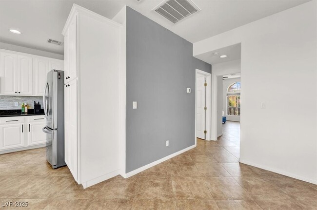 Building Photo - 11821 Amistoso Ln
