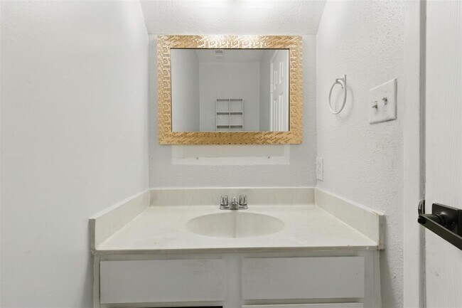 Building Photo - 17230 Imperial Valley Dr