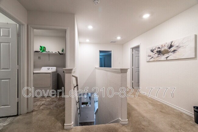 Building Photo - 10406 Labrado Dr