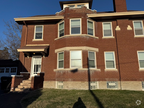 Building Photo - 2565 Orland Ave