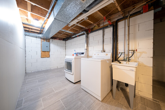 Building Photo - 15649 Crestone Path