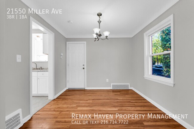 Building Photo - 21550 Miller Ave