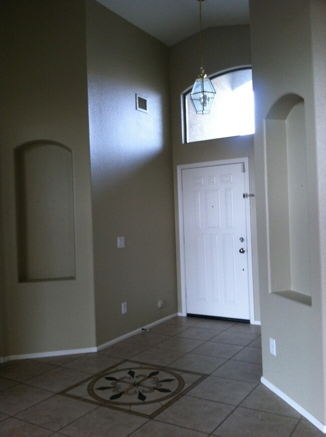 2425 W Bent Tree Dr, Phoenix 2425 W Bent Tree Dr Phoenix AZ 85085