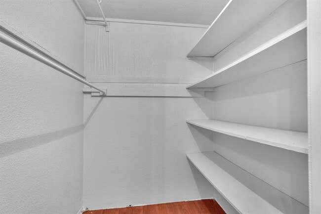 Building Photo - 8503 Rosemary Ln