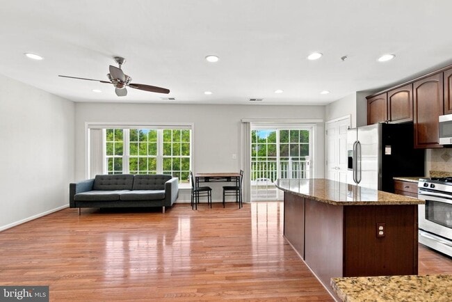 Building Photo - 4523 Whittemore Pl