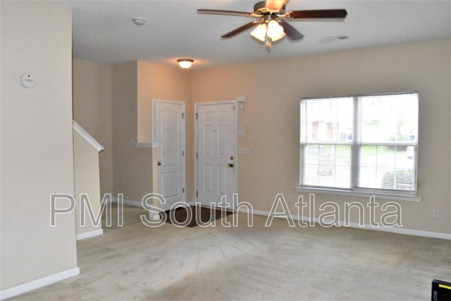 Building Photo - 6864 Mountain Cir