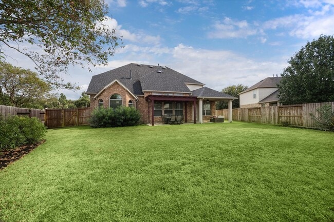 Building Photo - 13815 Lake Livingston Dr