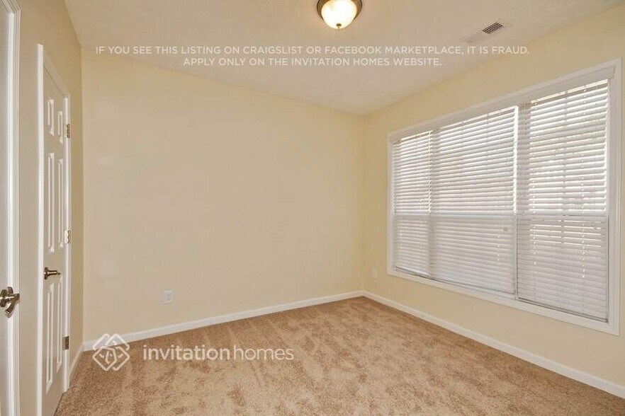 Building Photo - 3170 Goldmist Dr