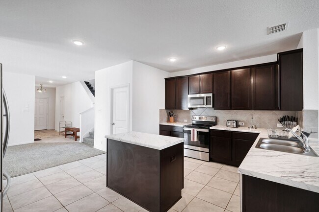 Building Photo - ***APPLICATION CURRENTLY UNDER REVIEW***Tw...