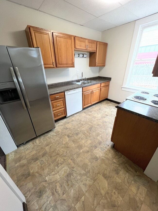 Building Photo - 3 Bedroom Home in Lynchburg