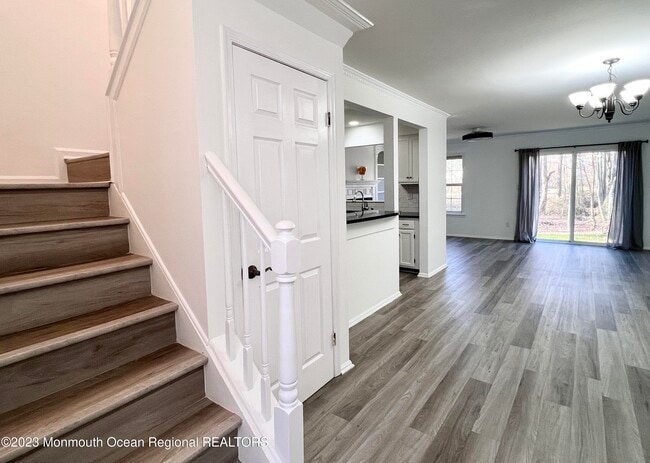 Building Photo - 430 Indigo Ct