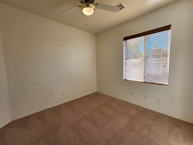 Building Photo - Charming Single-Story Pulte Home in a corner lot. 0