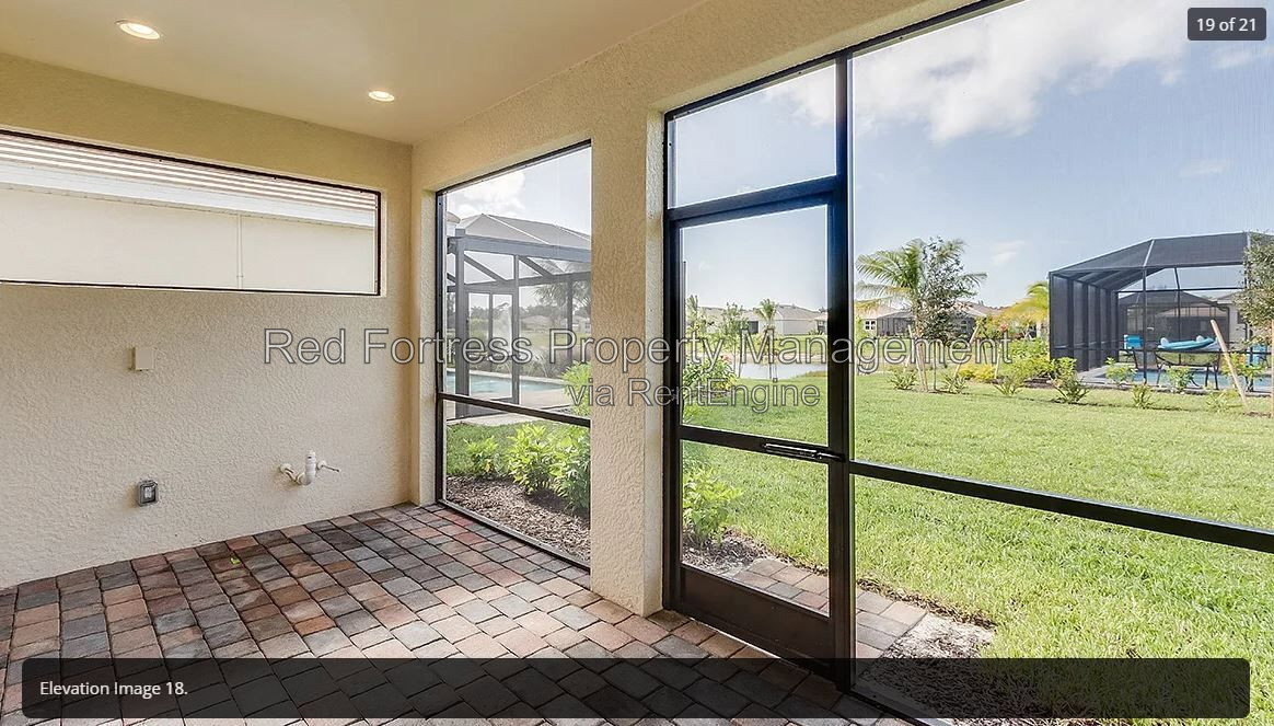 Building Photo - 15240 Floresta Ln