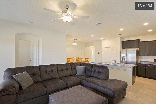 Building Photo - 5313 Camino del Griego