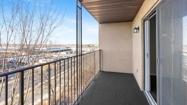 Building Photo - 6509 Liberty Ave