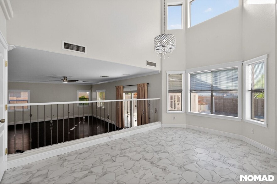 Building Photo - 7733 W Southgate Ave