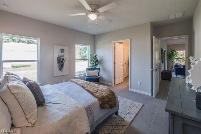 Building Photo - 500 NE 16th Terrace