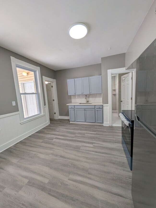 Building Photo - 47 Piedmont St