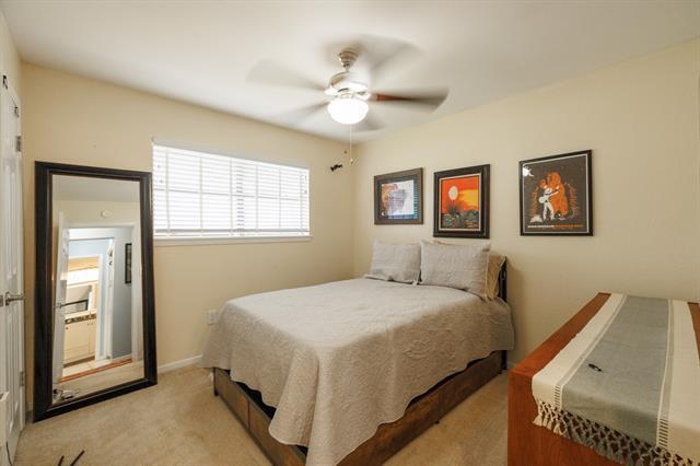 Building Photo - 857 Chanticleers Ln