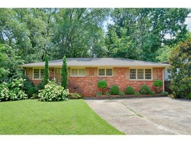 Building Photo - 932 Winburn Dr