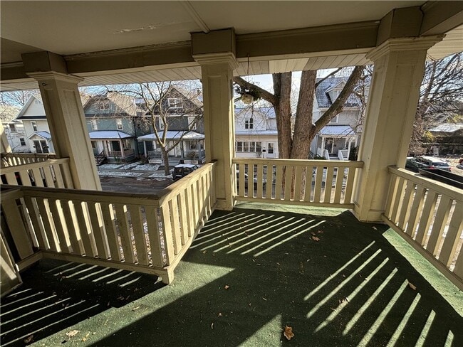 Building Photo - 95 Woodlawn St