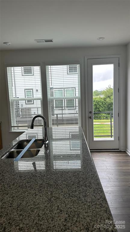 Building Photo - 3214 Stelfox St