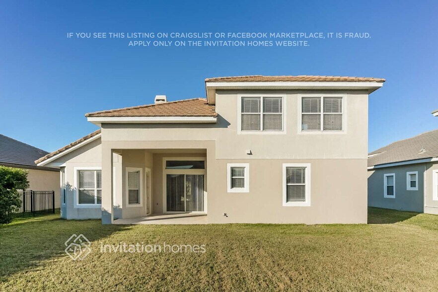 Building Photo - 11530 Vicolo Loop