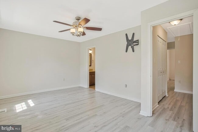 Building Photo - 1520 Marlborough Ct