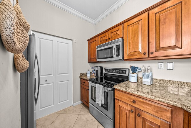 Building Photo - 11720 St Andrews Place St