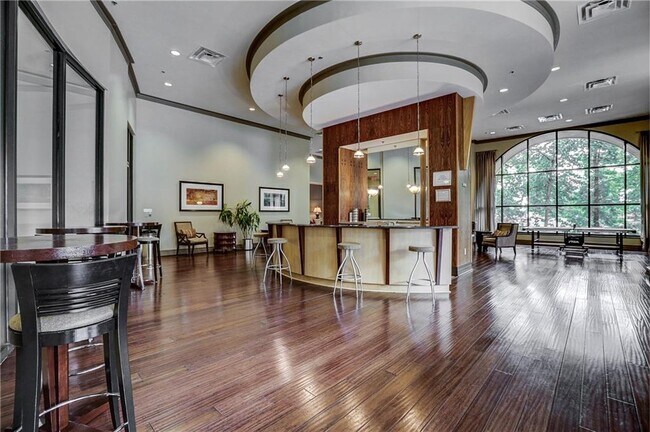 Building Photo - 3040 Peachtree Rd