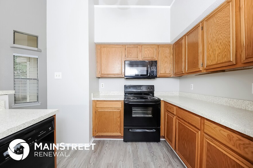 Building Photo - 2080 Palomino Trail