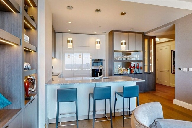 Building Photo - 240 Devonshire St