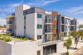 Building Photo - 12147 Magnolia-310-310