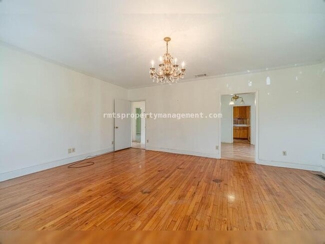 Building Photo - 7680 Jefferson River Rd