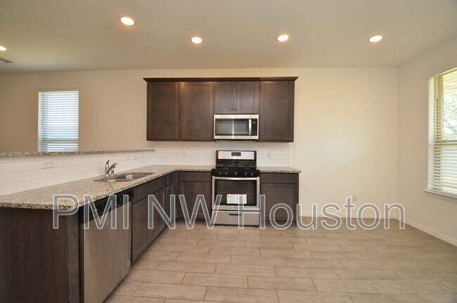 Building Photo - 5602 Tabula Rasa Dr