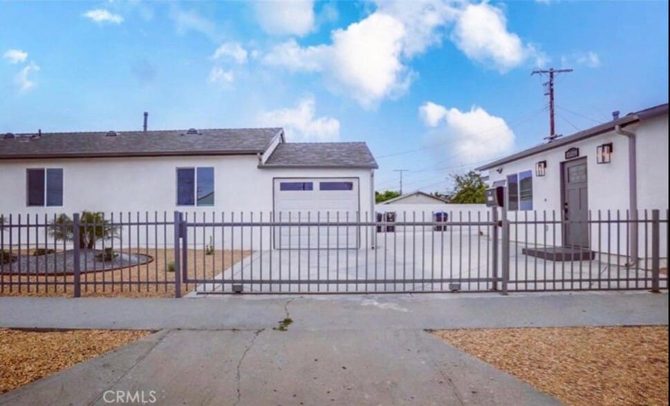 Building Photo - 15219 Ibex Ave