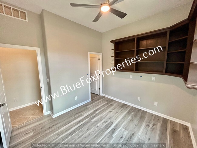 Building Photo - 12841 N Cactus Terrace Pl