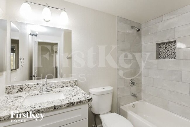 Building Photo - 2304 Kachina Ct