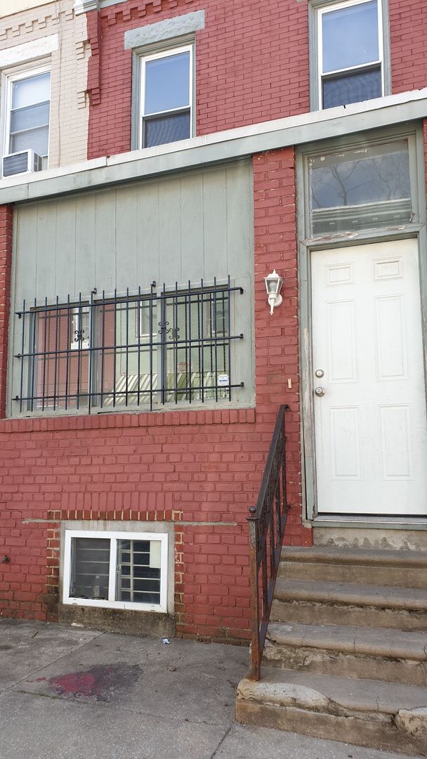 Building Photo - 1340 S Markoe St