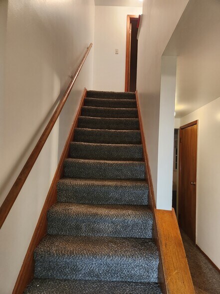 Building Photo - 139 Whitestown Vlg