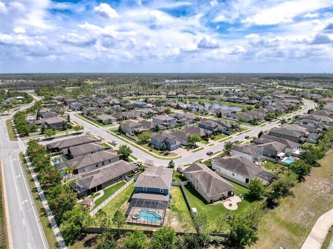 Building Photo - 1606 Feather Grass Loop