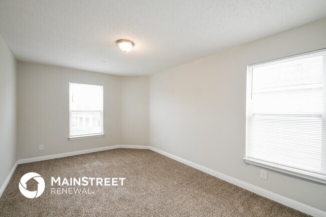 Building Photo - 12668 Courage Crossing