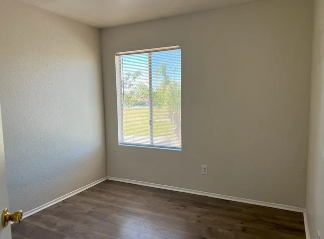 Building Photo - 461 Westminster Pl