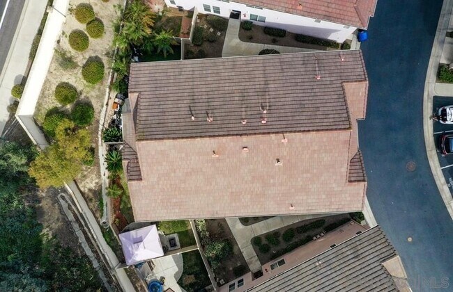 Building Photo - 1138 De Leon Dr